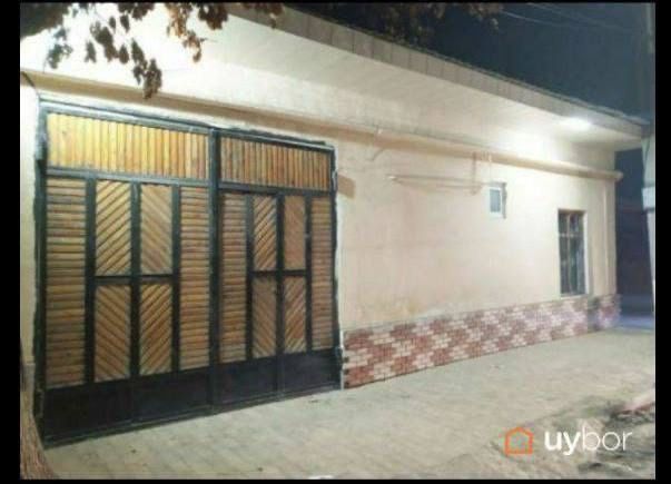 Uy sotiladi yashnabat rayon boysun kochasi 49a uy