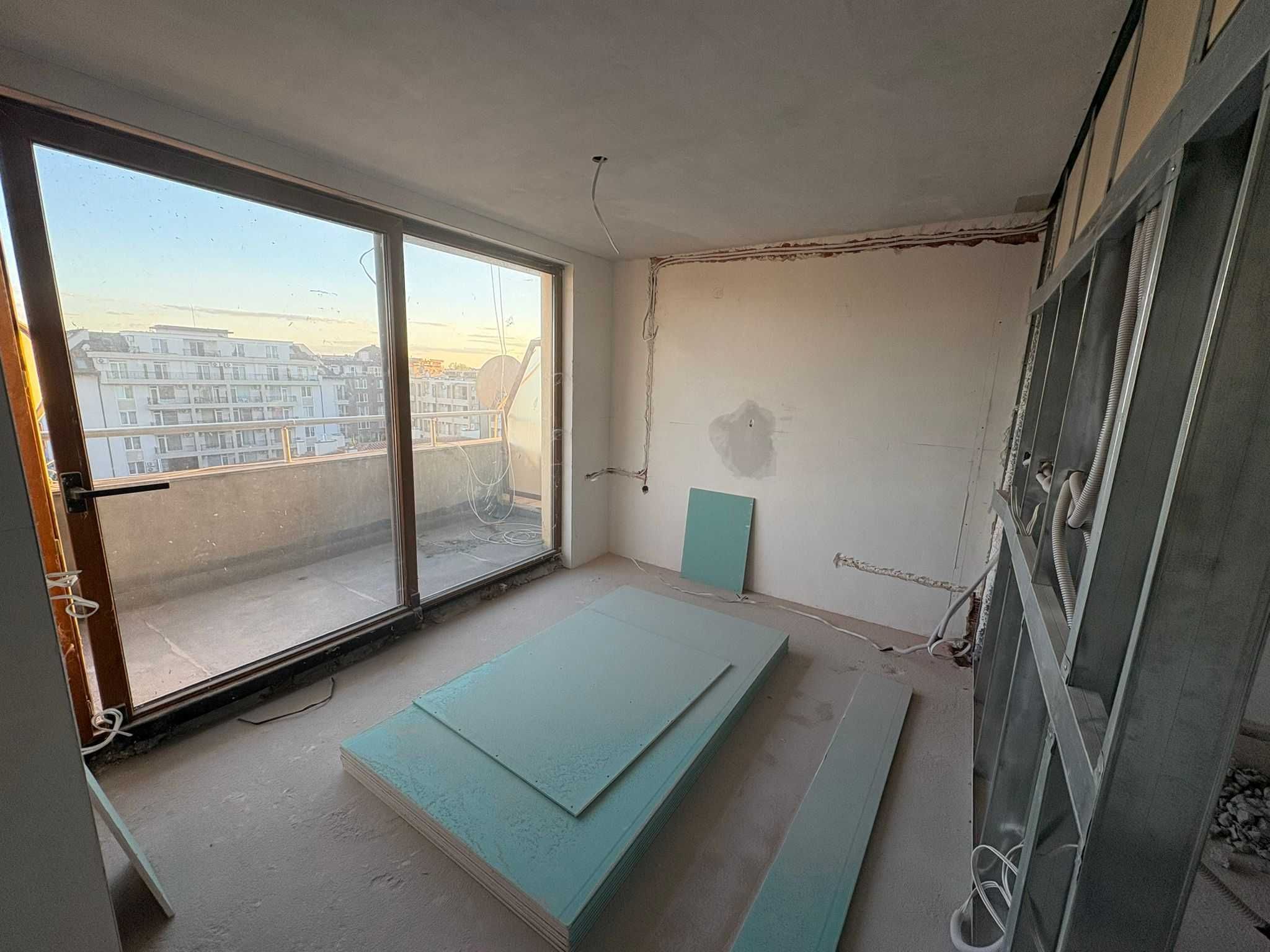Продава се студио к.к Слънчев Бряг 36 кв. метра
