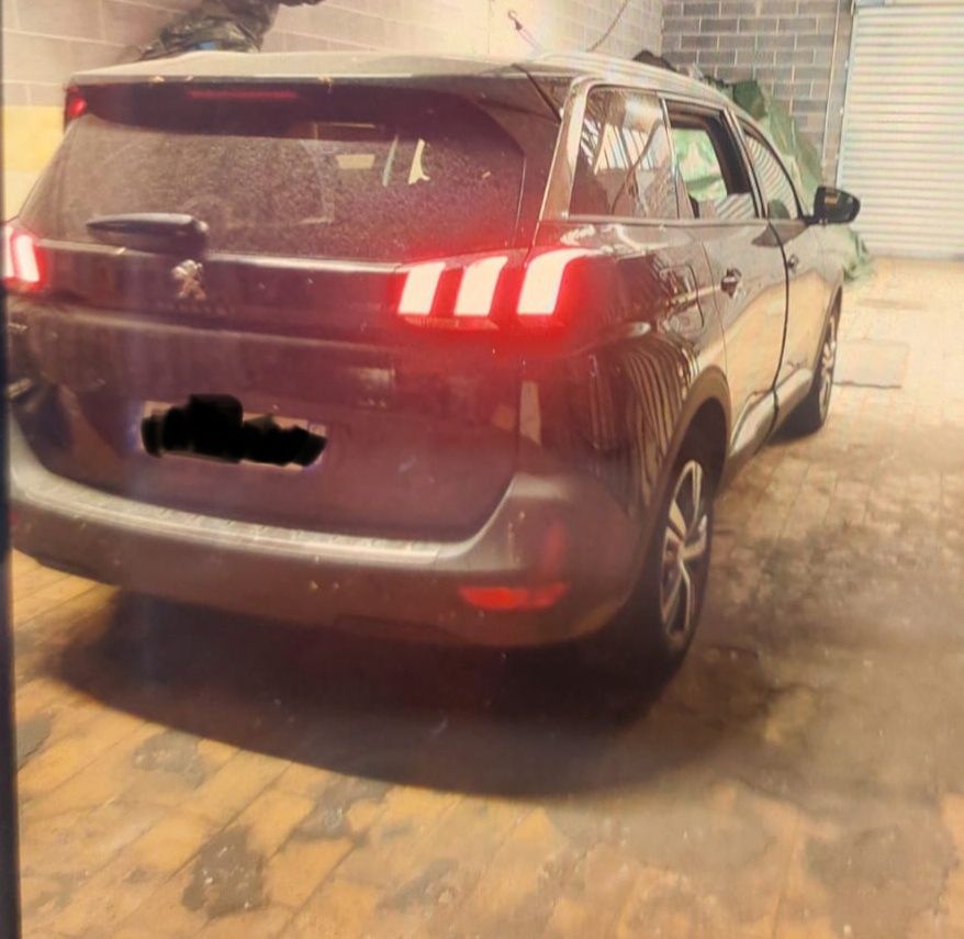 Dezmembrez Peugeot 5008 II negru 1.5 HDI 2019 automat dezmembrat total