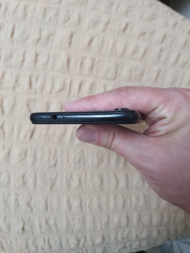 Srochna Sotilvotdi Xiaomi Redmi Note 7 4/64Gb Black sastayani ideal