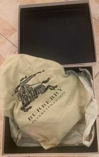 продаются новые кожаные босоножки (Burberry), пр-во Италия, 35-35,5