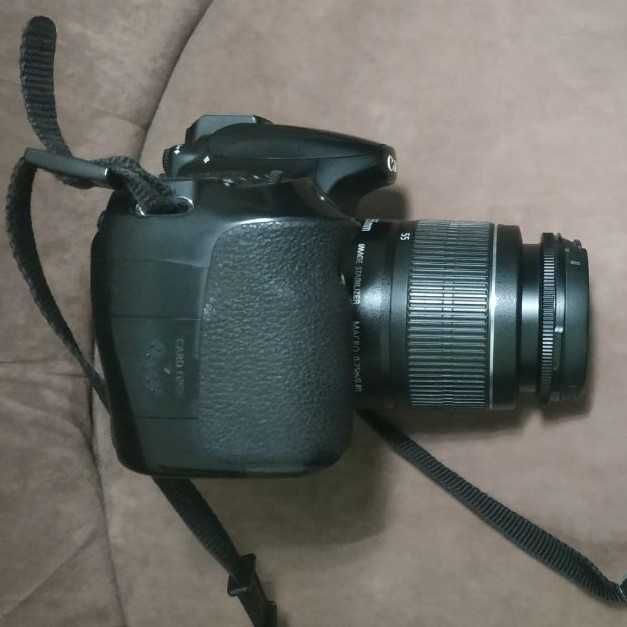 Canon EOS 60D Kit EF-S 18-55mm f/3.5-5.6 IS II
