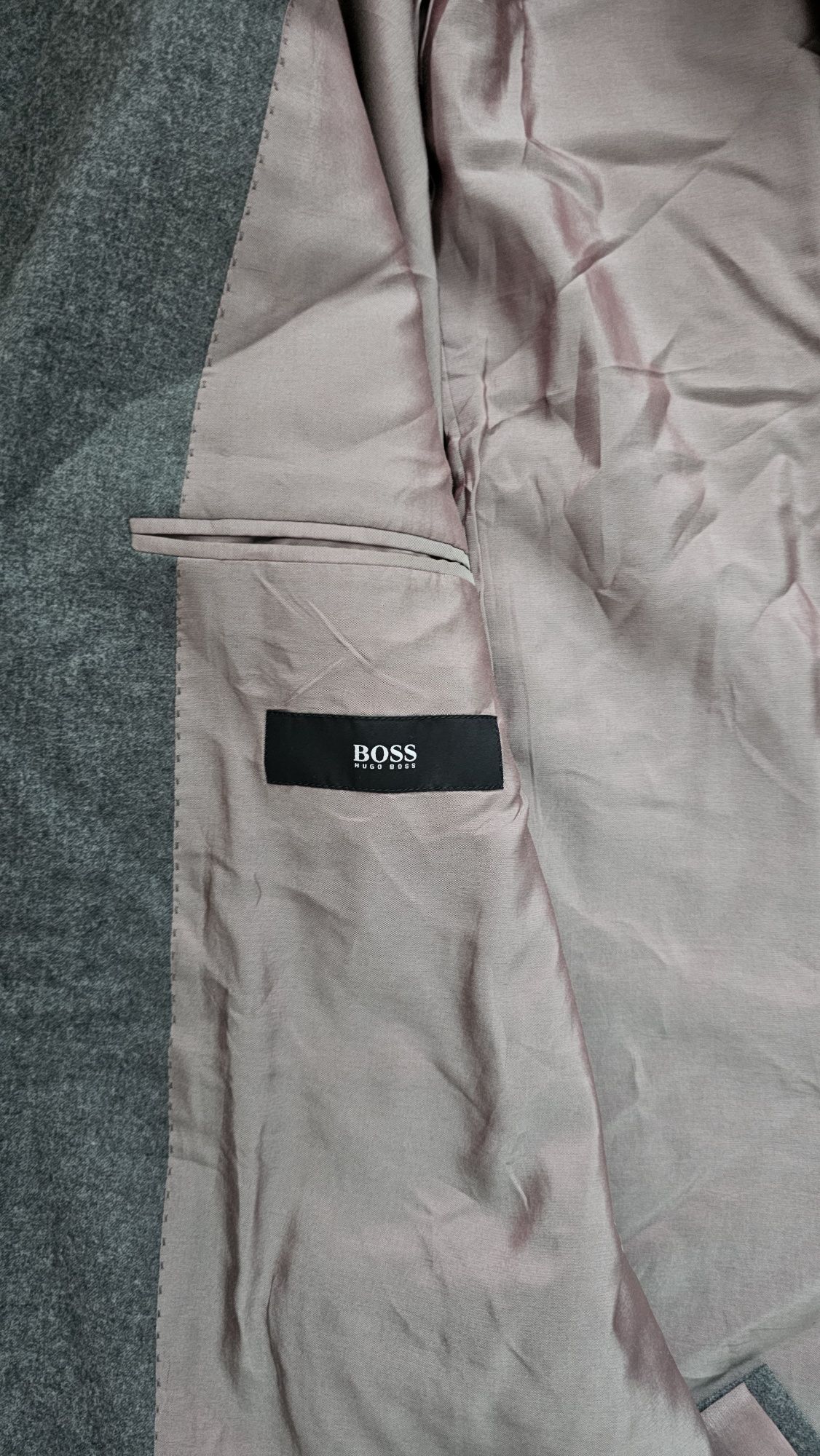 Hugo Boss комплект сако и панталон