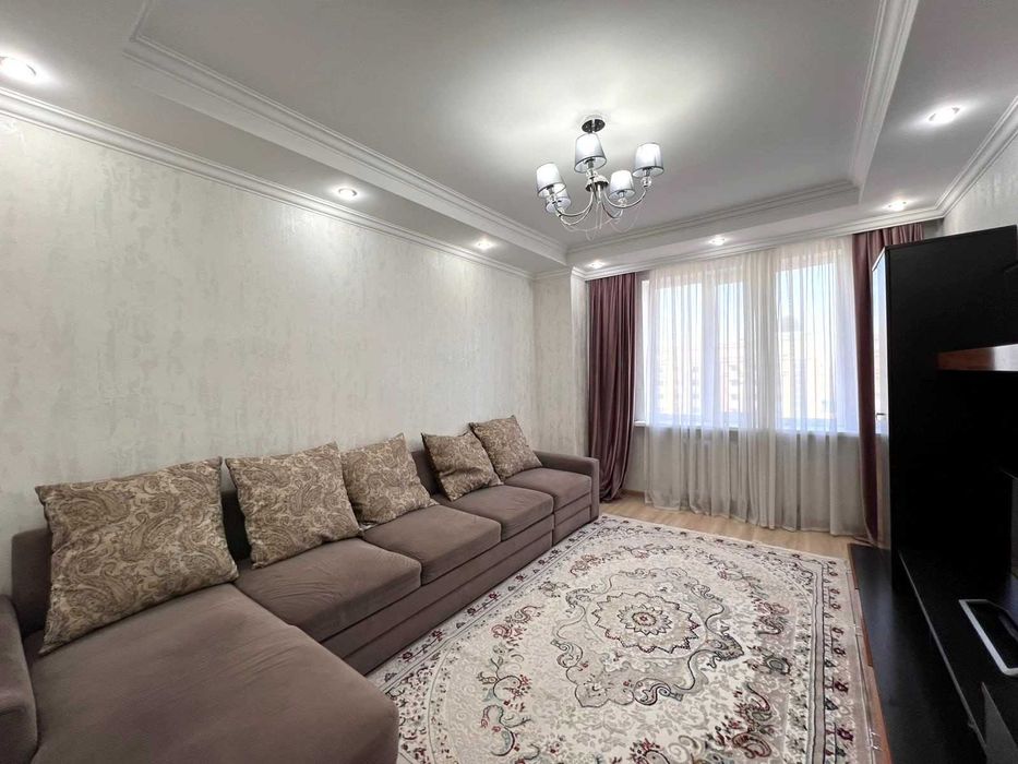 Продам 2-х комнатную квартиру в Астане на Мангилик Ел