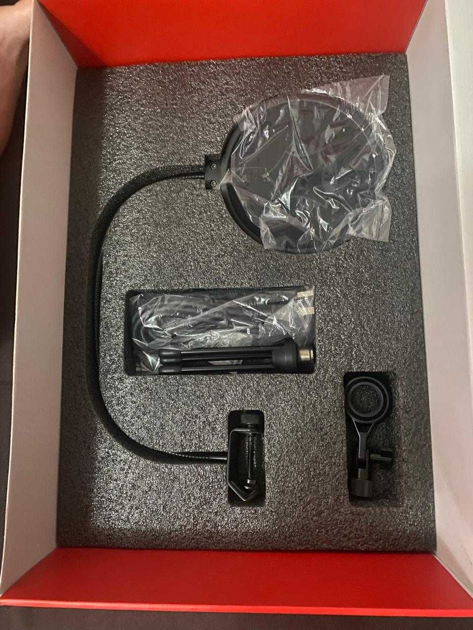 Продам микрофон Emita plus