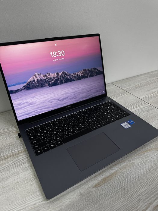 Huawei Matebook D 16