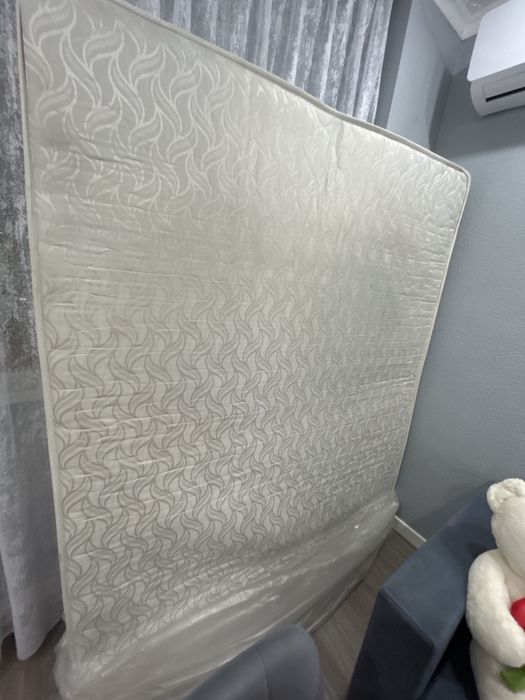 Продам матрац б/у в хорошем состоянии