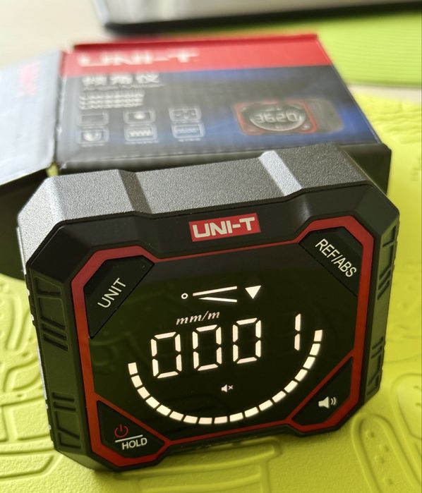 Угломер-уровень цифровой Uni-T lm320d