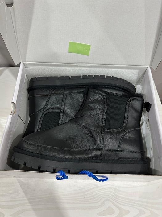 Продам натуральные кожаные уги, фирма FinnLine .