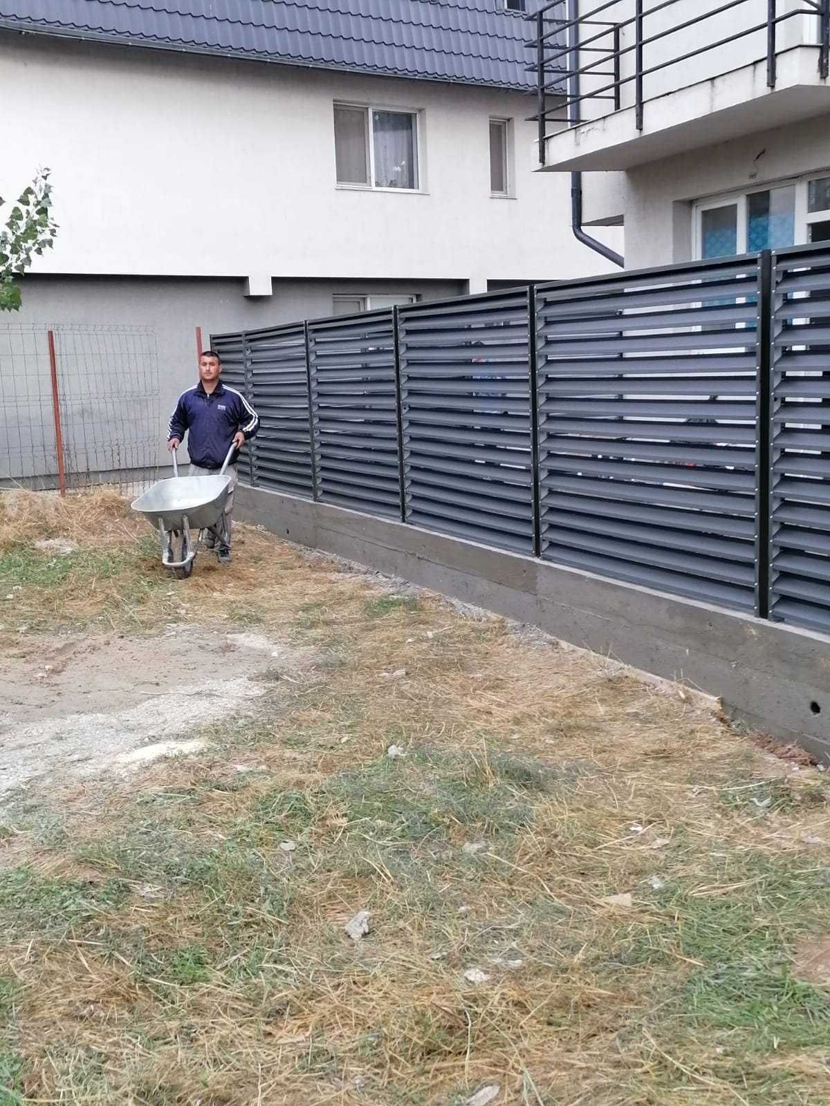 Garduri din panou stil jaluzele, sipca metalica, tabla, plasa si BCA