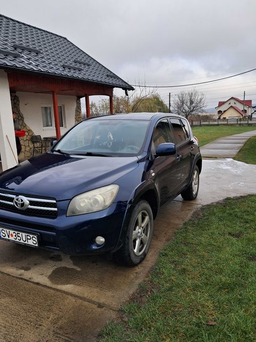 Toyota rav4 4x4 2007 2.2 disel 177 cp 4x4 la buton