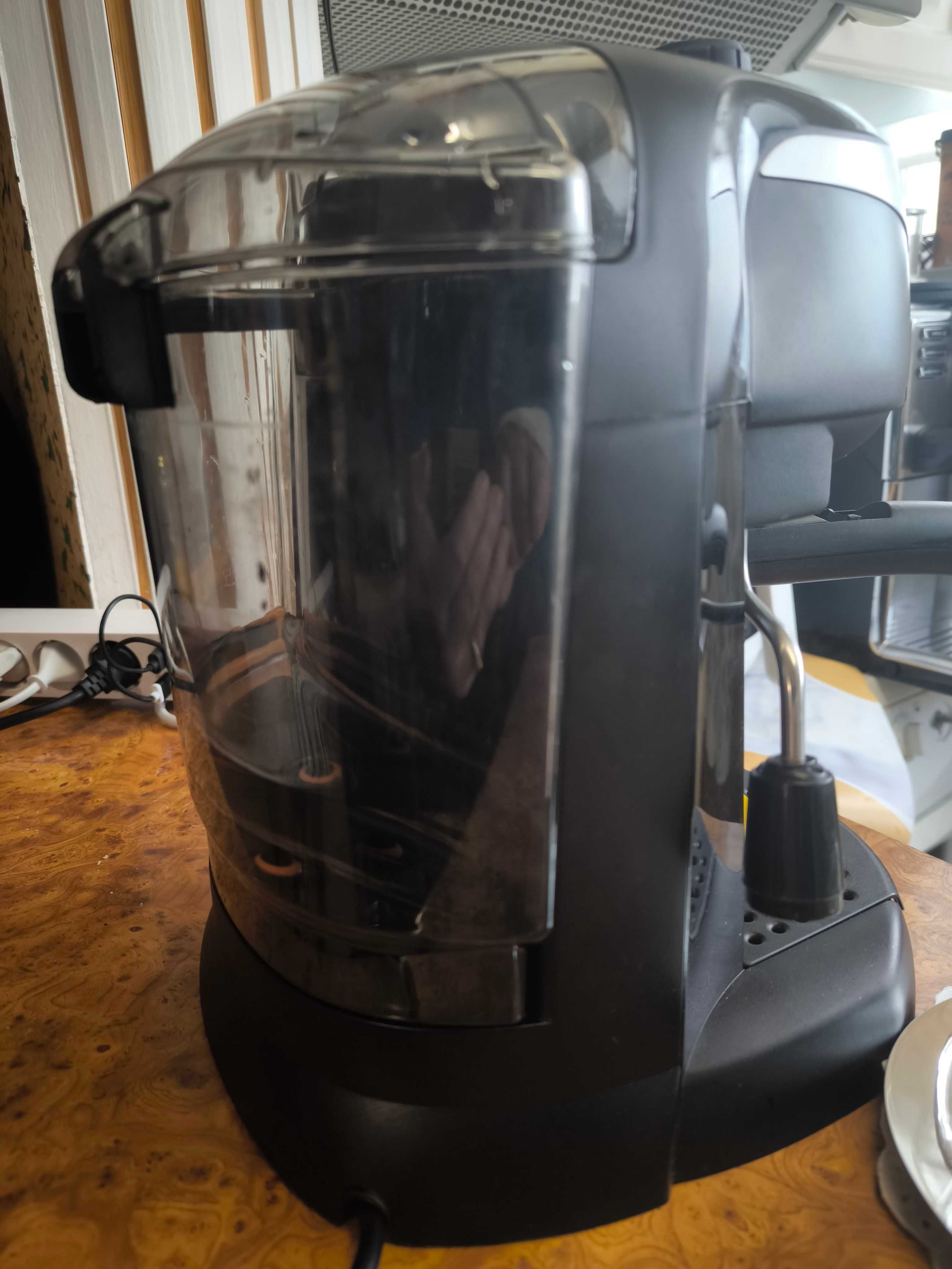 Кафемашина Delonghi EC 220 CD