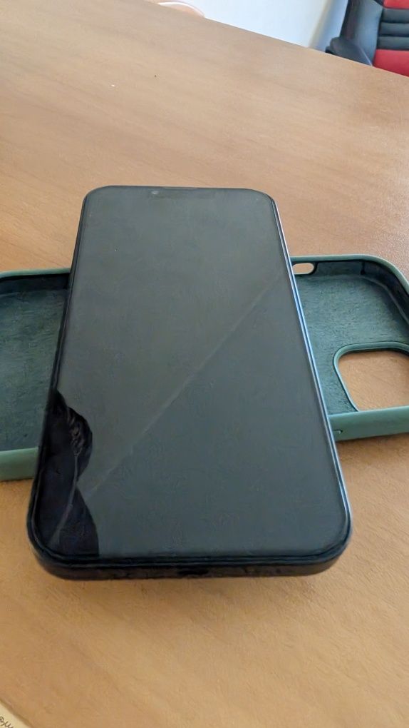 Смартфон iPhone 13 128GB