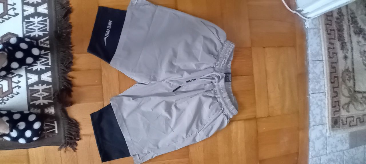 Pantaloni scurti bărbați