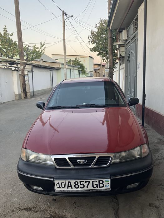 Nexia 1 1998 yil, metan gazi bor,  osvujet bogan, tinniq moshina