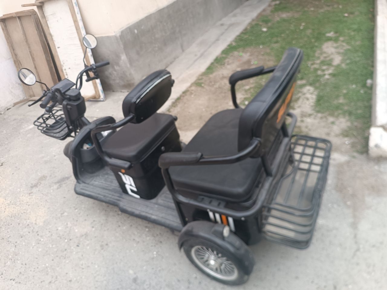 Skuter Moped Kafolatlangan