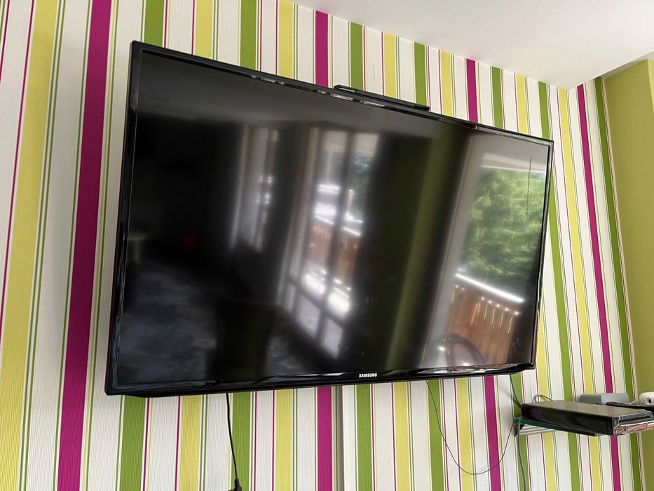 Televizoare Samsung NON SMART - stare perfecta de functionare.