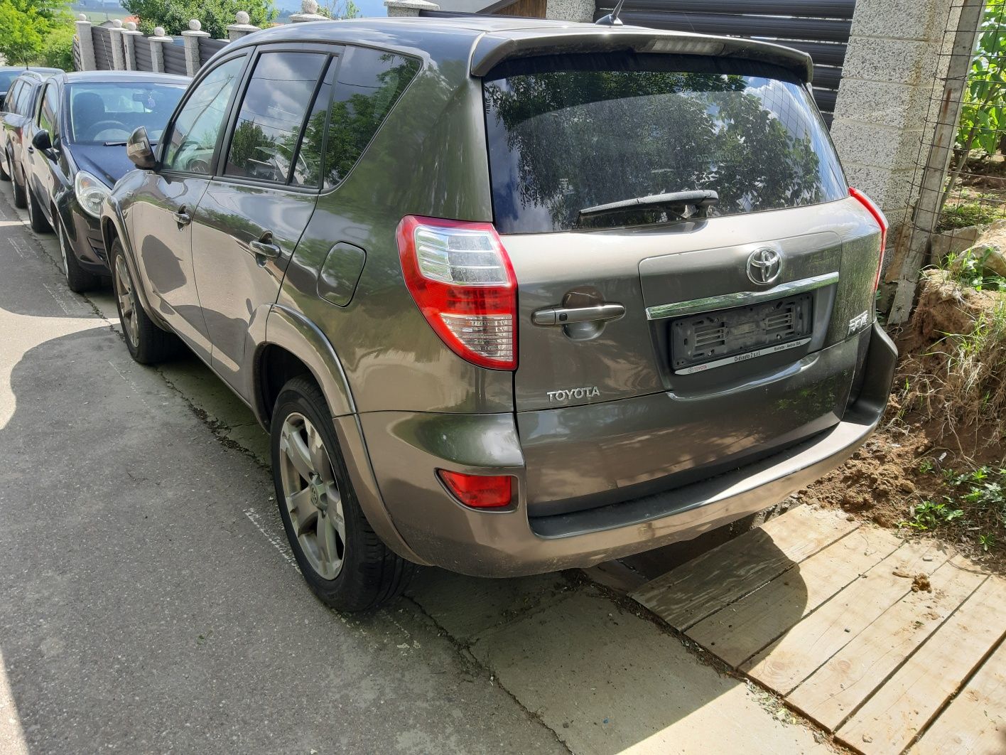 Geamuri laterale lunetă toyota rav4