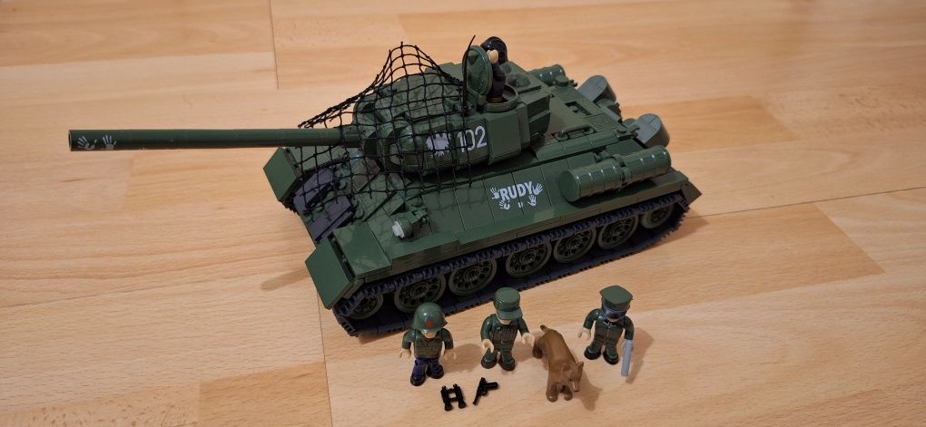 Cobi Tanc T34 85 Rudy