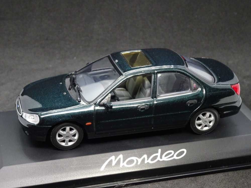 Macheta Ford Mondeo mk2 Sedan Minichamps 1:43