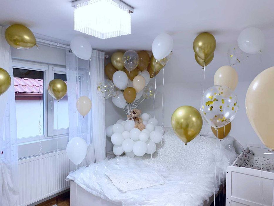 Baloanele cu heliu camera bebelus nou nascut / Majorat / Zi de nastere