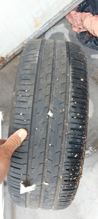 Anvelope vara 195 60 15 ca noi  an 2021