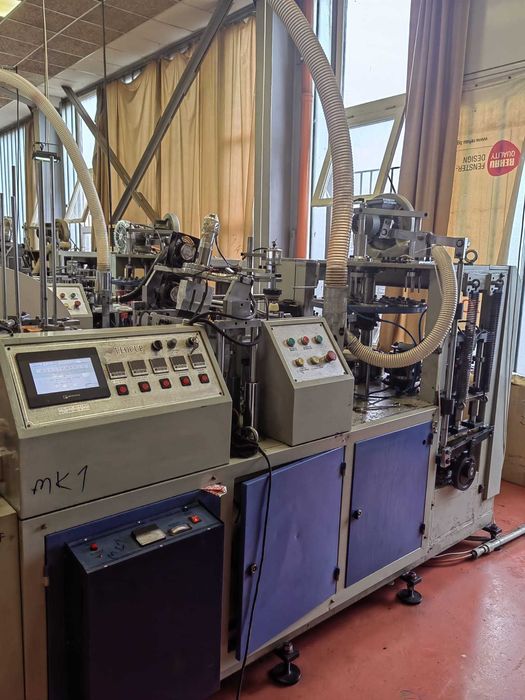 Формовъчна машина за Картонени чаши