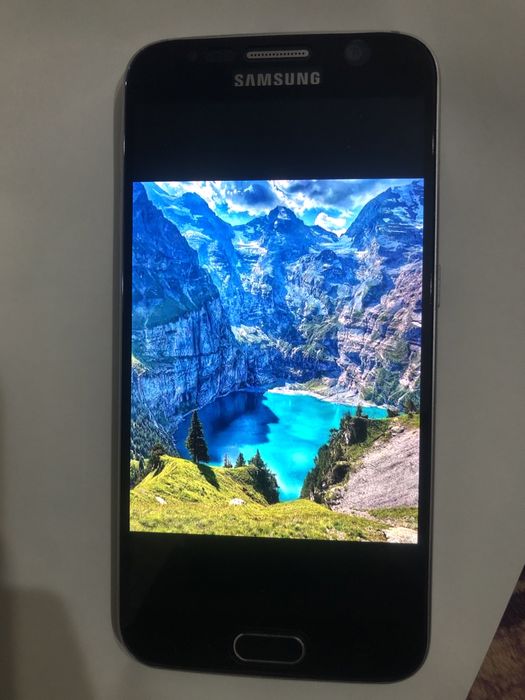 Продам смартфон  Samsung S6