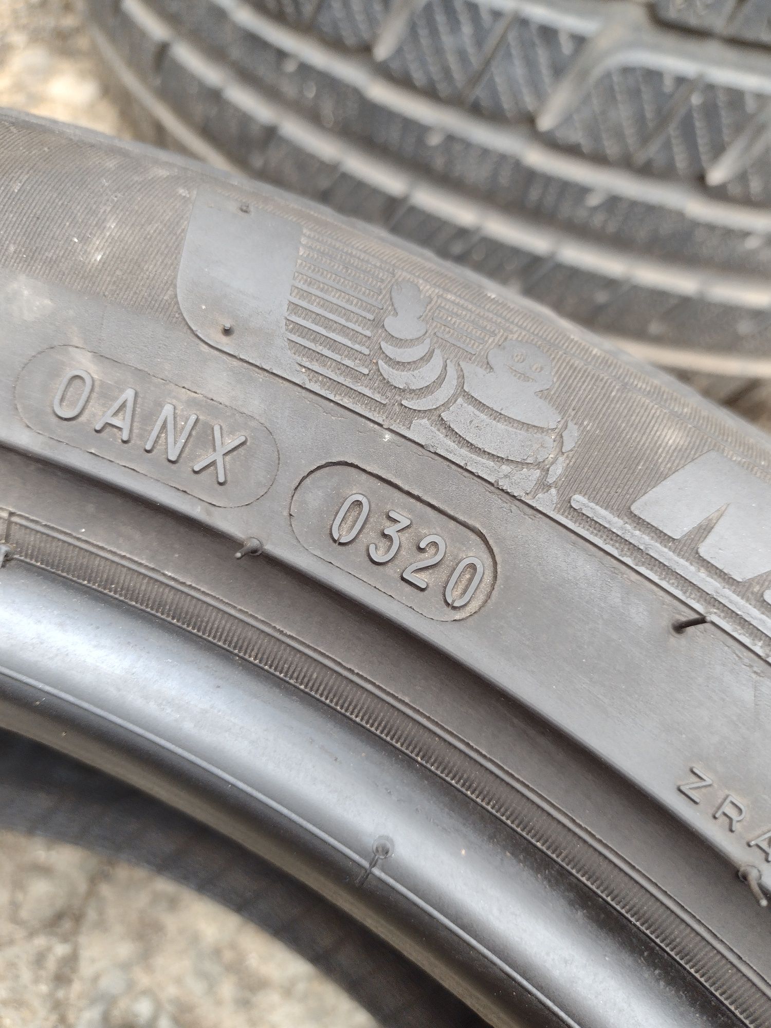 Michelin Premacy4. 4бр.215/50/17 дот0320