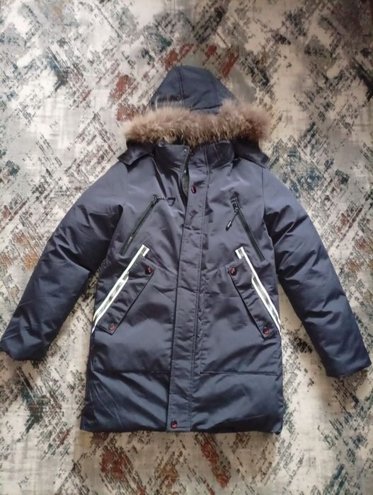 Продам куртку очень теплая