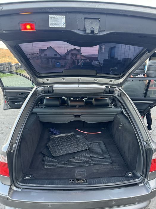 BMW 525d  touring Lifestyle edition