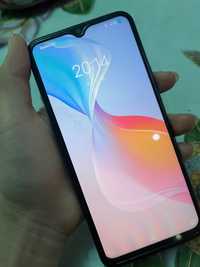 Vivo Y21 смартфон