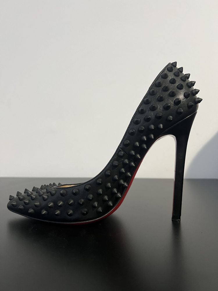 Дамски обувки Christian Louboutin