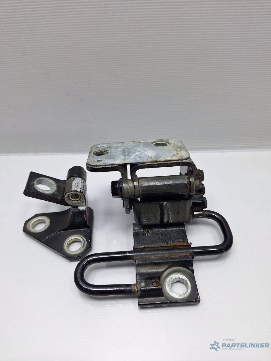 Balamale usa stanga fata VOLKSWAGEN PASSAT Variant 3C5 2005 - 2011 TDI CAYC 3C0831401D , 3C8831411A
