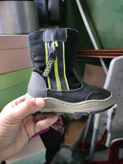 Срочно продам обувь