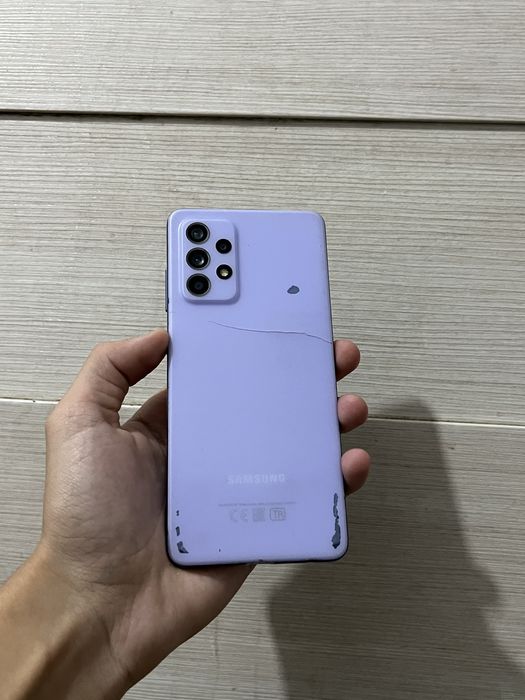 Продам срочно Samsung A52 128GB