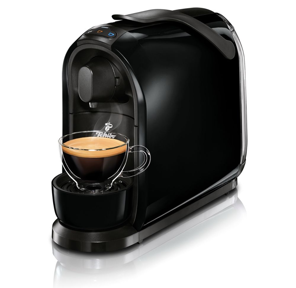 Кафемашина с капсули Tchibo Cafissimo pure black
