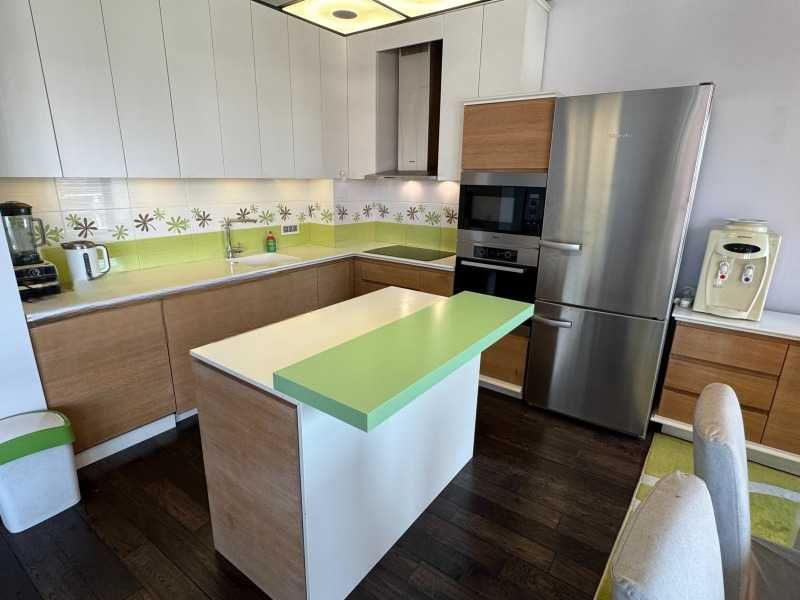 Дава се под наем Тристаен апартамент в София, Студентски град - 160 кв.м за 1249.5 € - Снимка #11