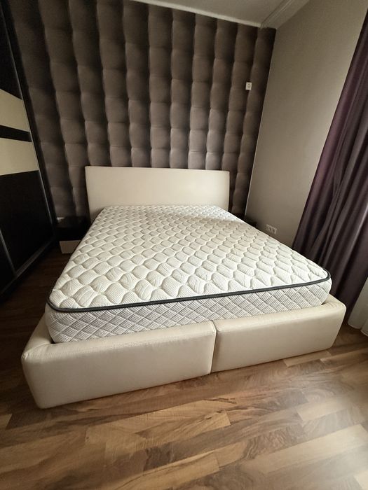 Pat de mijloc 160x200 piele ecologica+somiera+saltea ortopedica