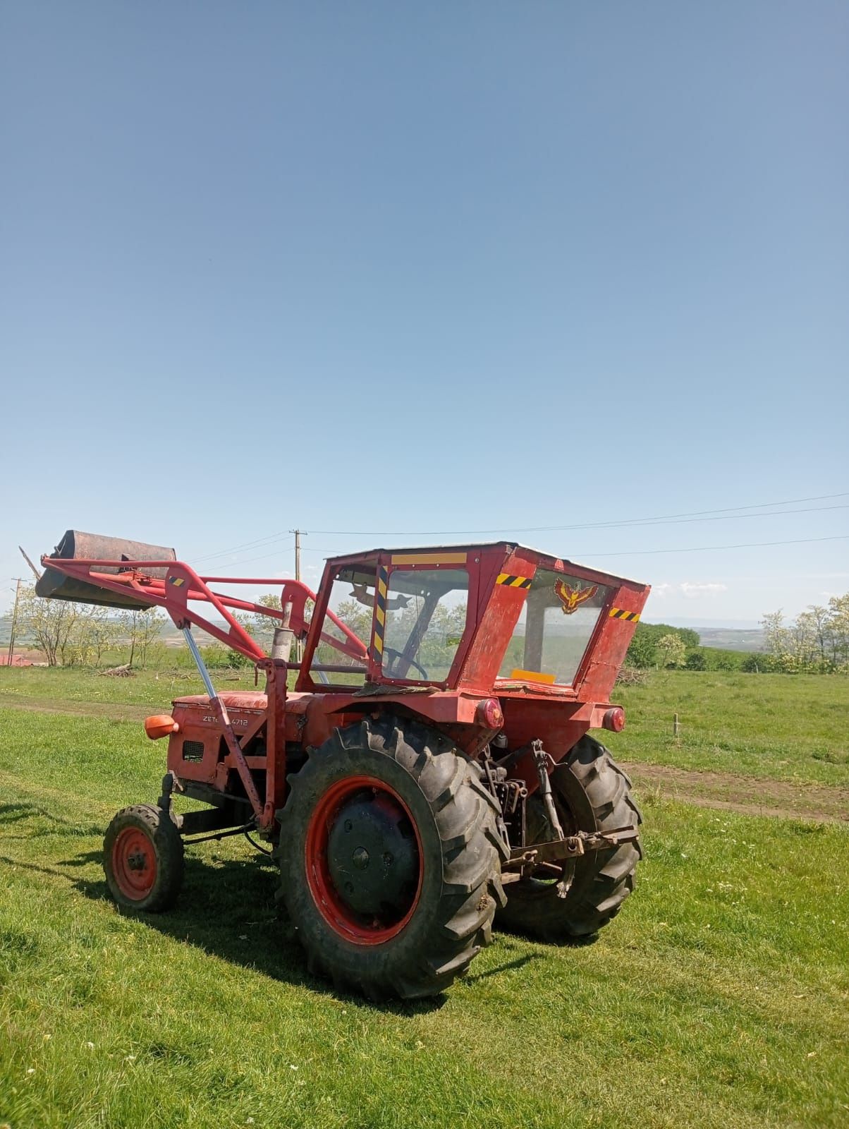 Vând tractor zetor 4712 45 cp