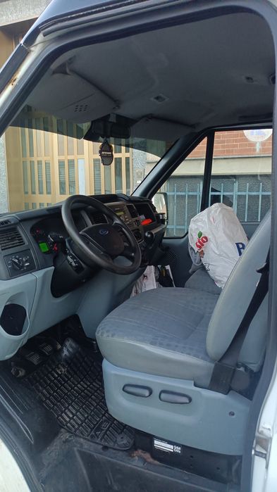 Ford Transit 9locuri autoturism