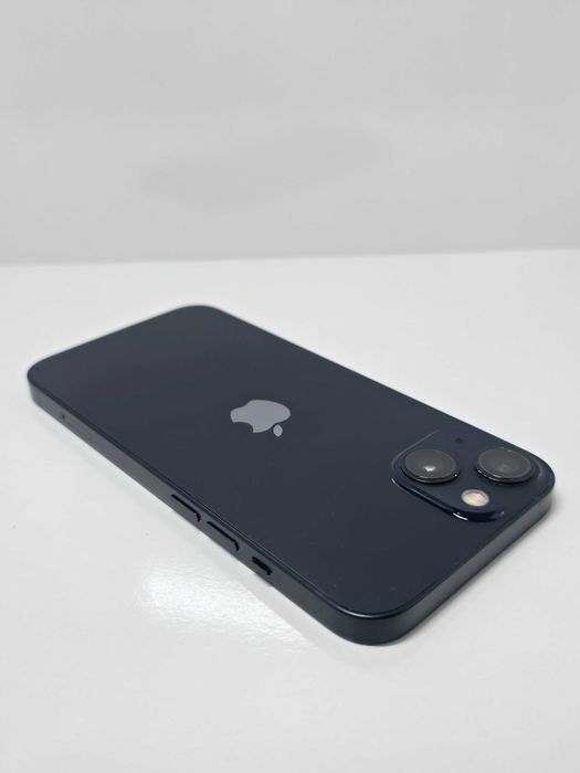 iPhone 13 128GB Midnight