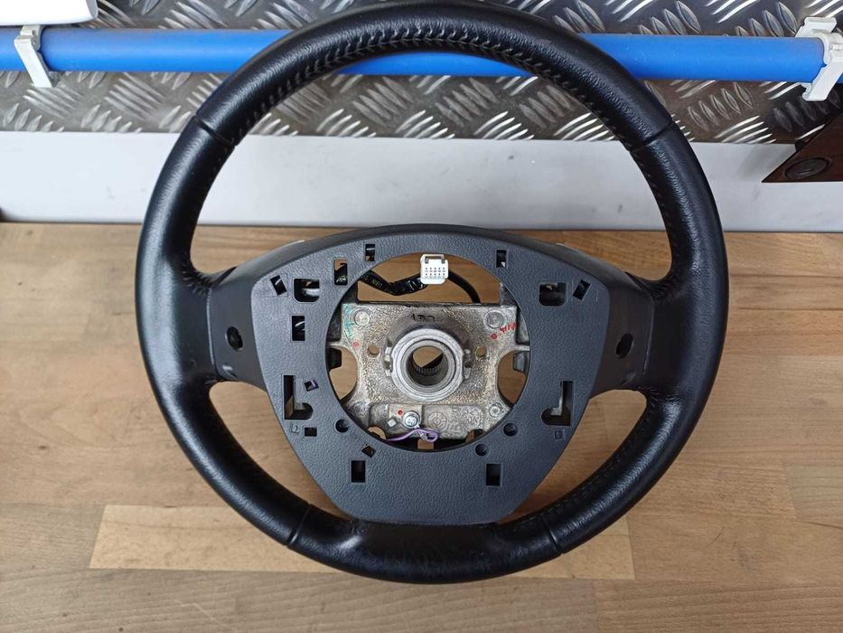 Волан Mitsubishi Outlander 2014