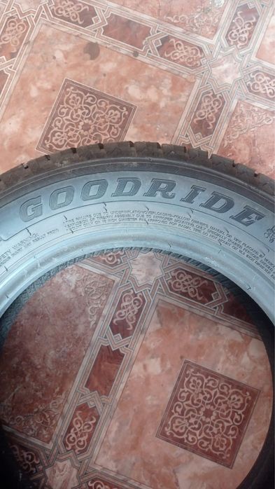 Продается комплект шин