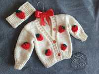 Cardigan tricotat căpșuni