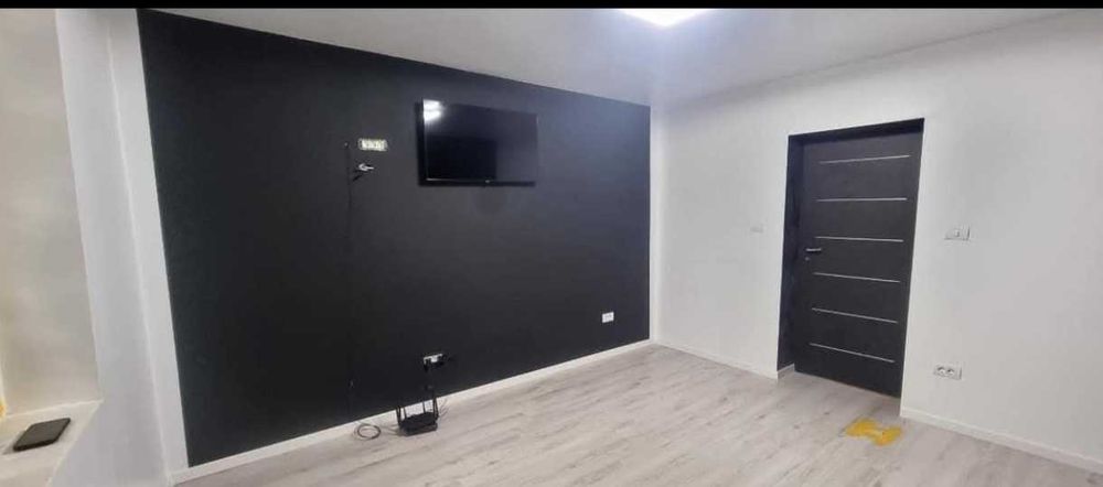 Amenajări interioare , renovări, ,gresie , faianță,parchet, lavabilă