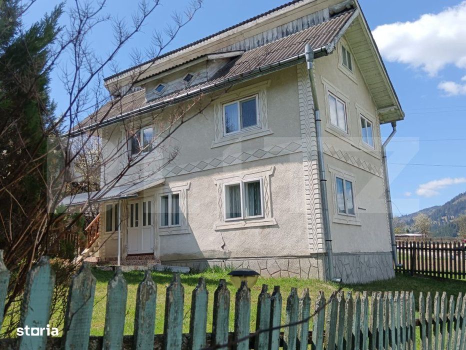 Casa de vanzare, cu 4 camere, 184 mp, in zona Dorna Arini, loc. Rusca