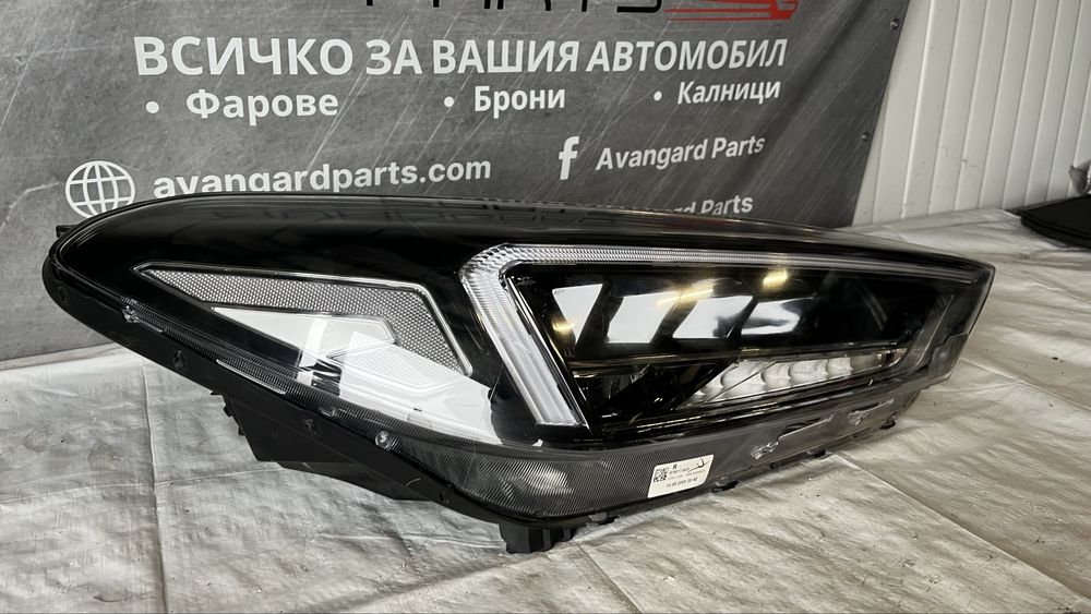 2 броя десен фар Hyundai Tucson 2020-