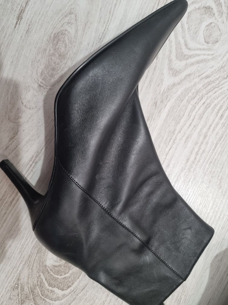 Botine piele noi stiletto Marks and Spencer