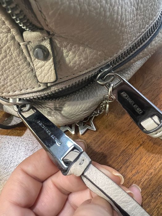 Rucsac ghiozdan MK bej în stare bună original